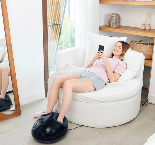 Beurer FM 90 Foot Massager: Shiatsu & Air Pressure Massage with Heat Option